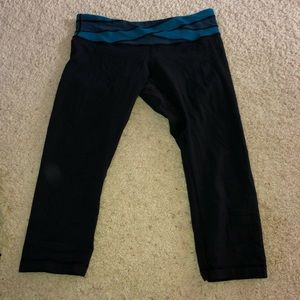 Lululemon Wunder Under Cropped Leggings